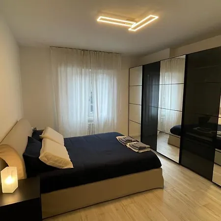 Casa Veronica Nel Cuore Di アパート パドヴァ